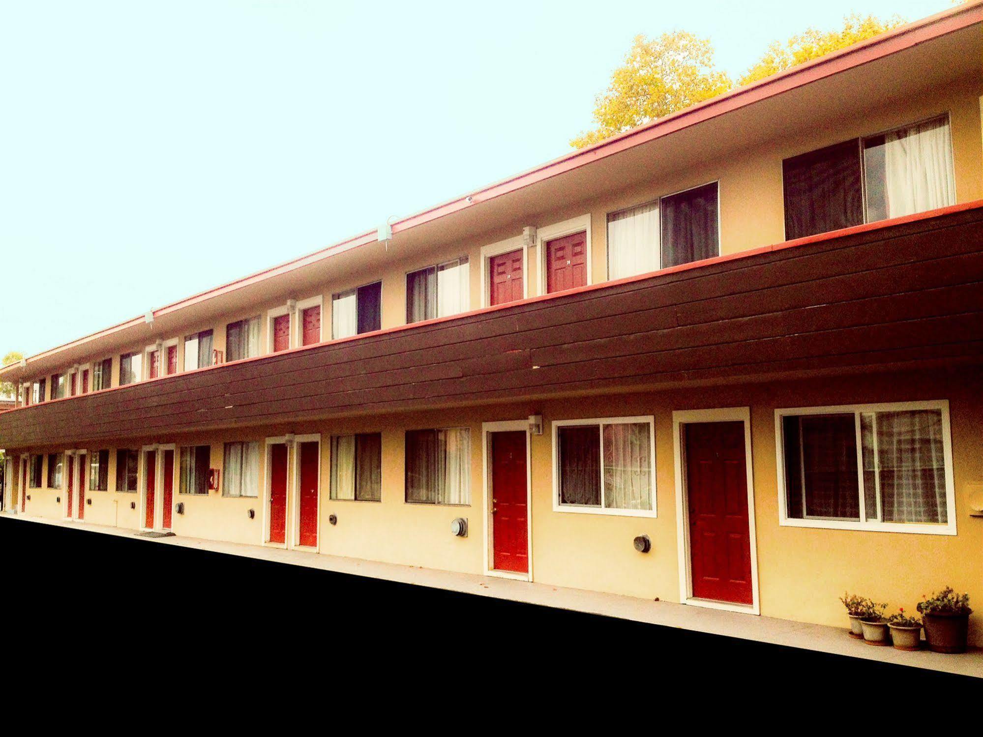 Marina Inn Berkeley Exterior photo